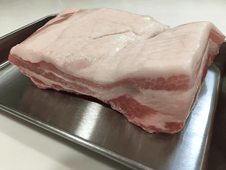 豚バラ肉はガッツリ料理の定番
